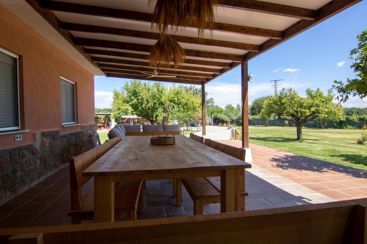 Villa La Lagunilla Golf Candeleda Exterior foto